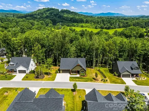 181 Byron Forest Drive Horse Shoe NC 28742