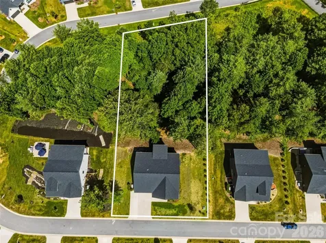 181 Byron Forest Drive Horse Shoe NC 28742
