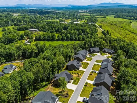 181 Byron Forest Drive Horse Shoe NC 28742