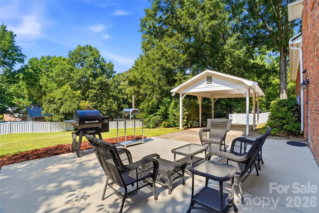 3900 Blowing Rock Way Charlotte NC 28210