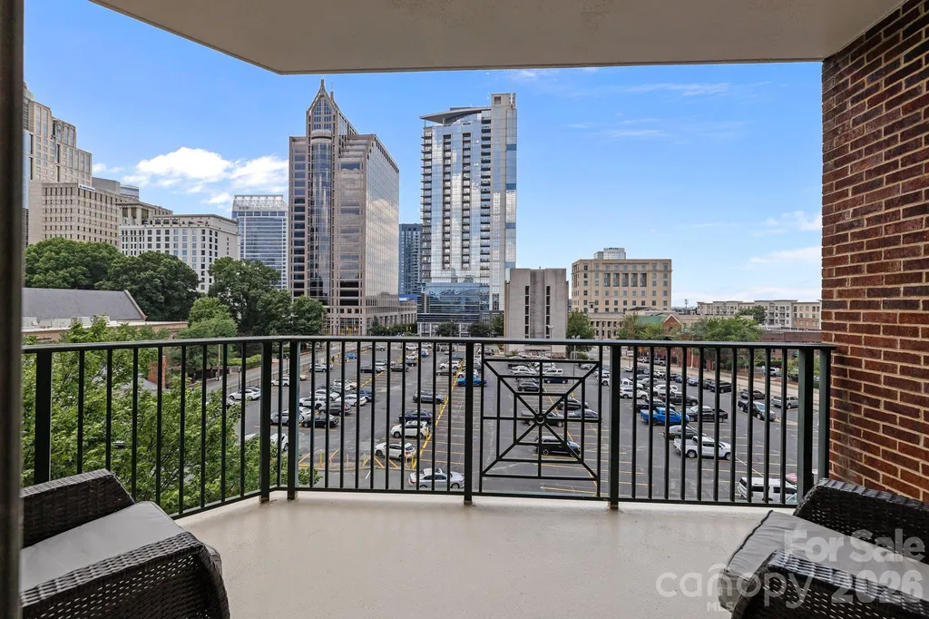 300 W 5th Street Charlotte NC 28202