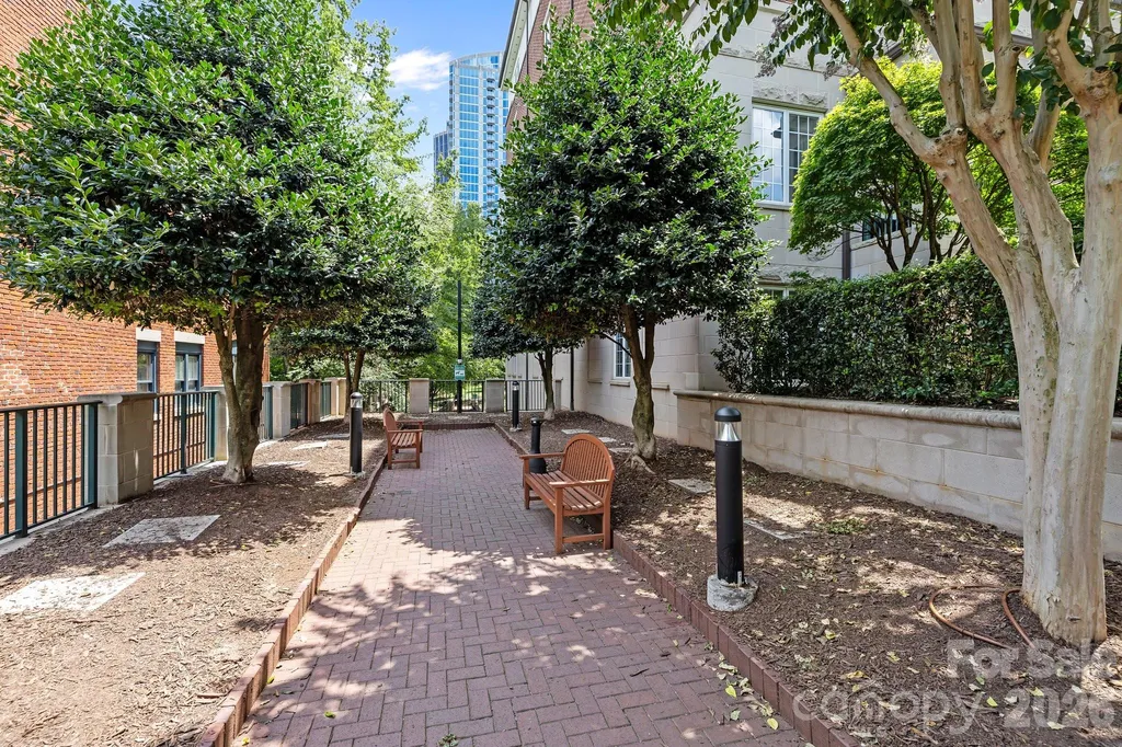 300 W 5th Street Charlotte NC 28202