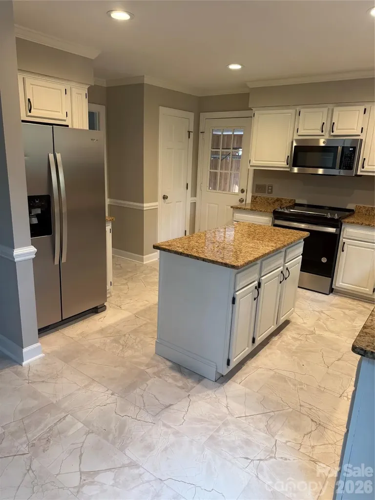 125 Bishop Drive Winterville NC 28590