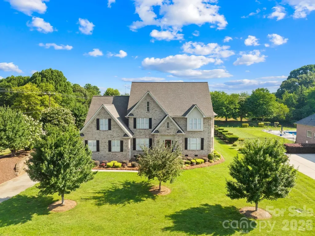 105 Mandarin Drive Mooresville NC 28117