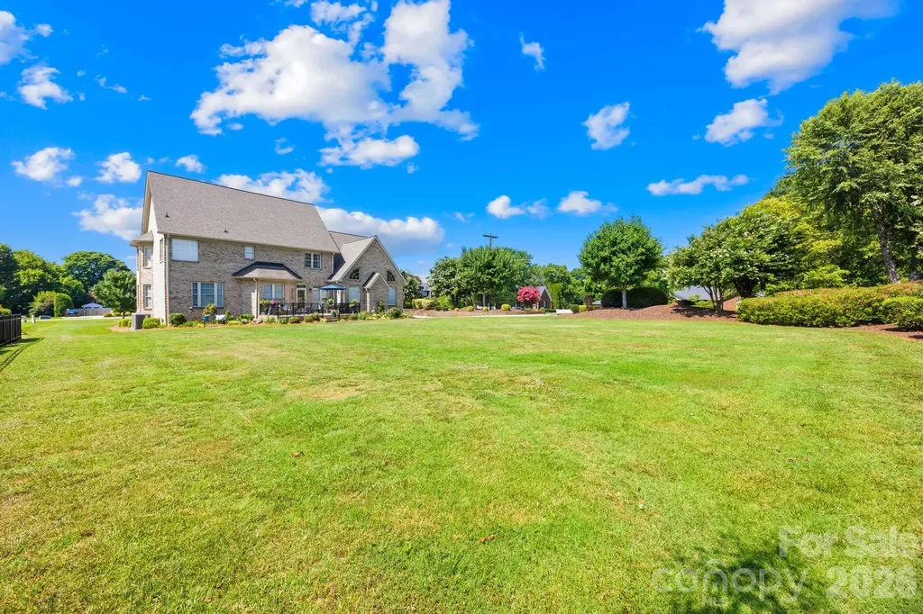 105 Mandarin Drive Mooresville NC 28117