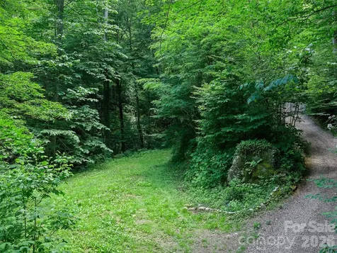000 Ogles Gap Road Burnsville NC 28714
