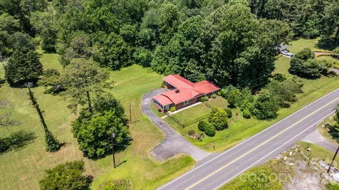 6264 Us 221 Highway S Marion NC 28752