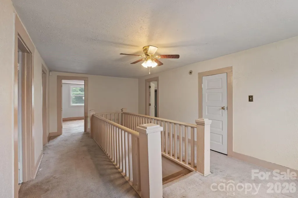1434 S Main Street Waynesville NC 28786
