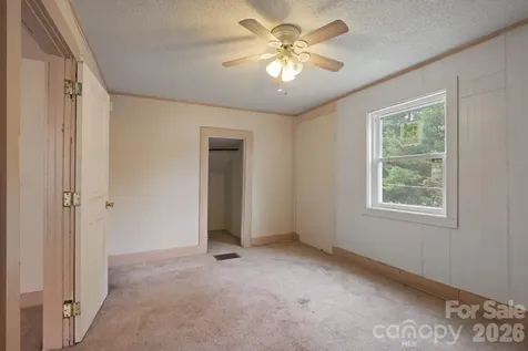 1434 S Main Street Waynesville NC 28786