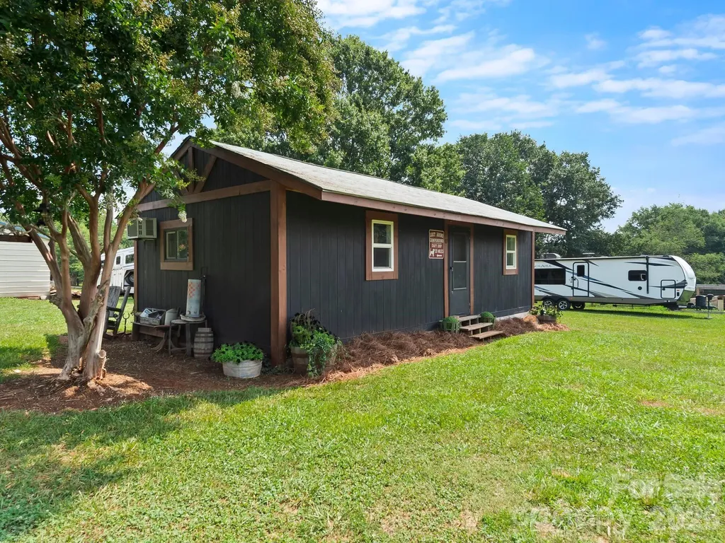 1541 Sandy Springs Road Rutherfordton NC 28139