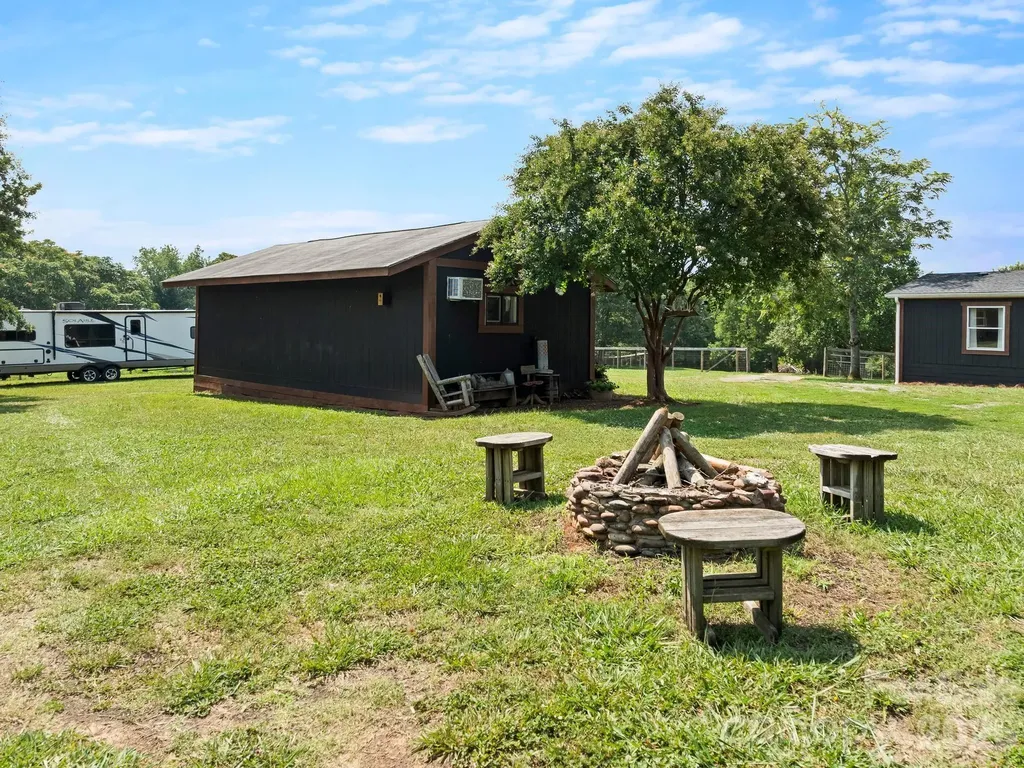 1541 Sandy Springs Road Rutherfordton NC 28139
