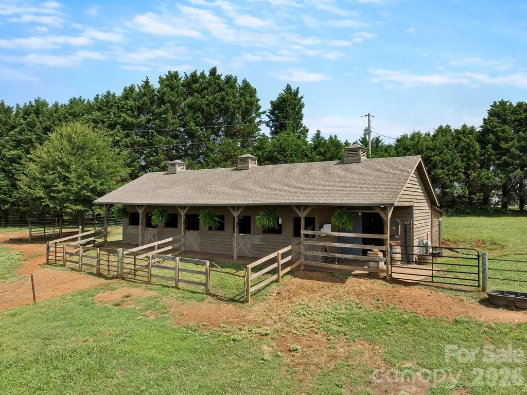 1541 Sandy Springs Road Rutherfordton NC 28139