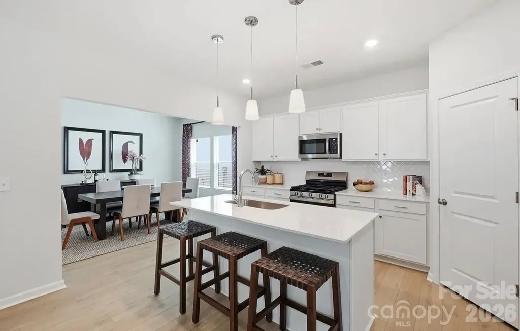 1404 Bansal Drive Charlotte NC 28215