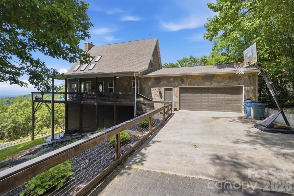 3381 Stones Throw Drive Valdese NC 28690