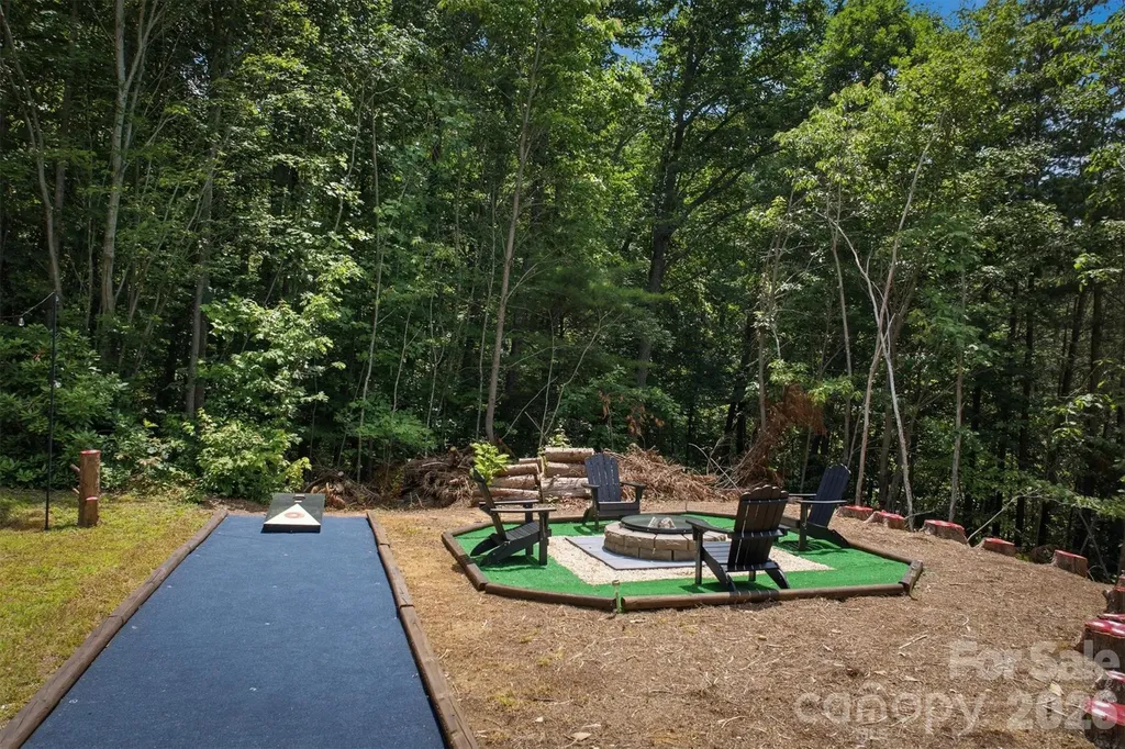 3381 Stones Throw Drive Valdese NC 28690