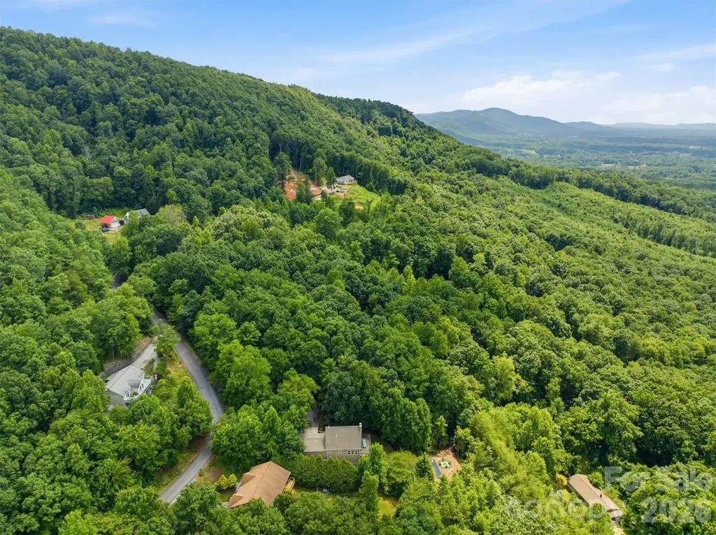 3381 Stones Throw Drive Valdese NC 28690