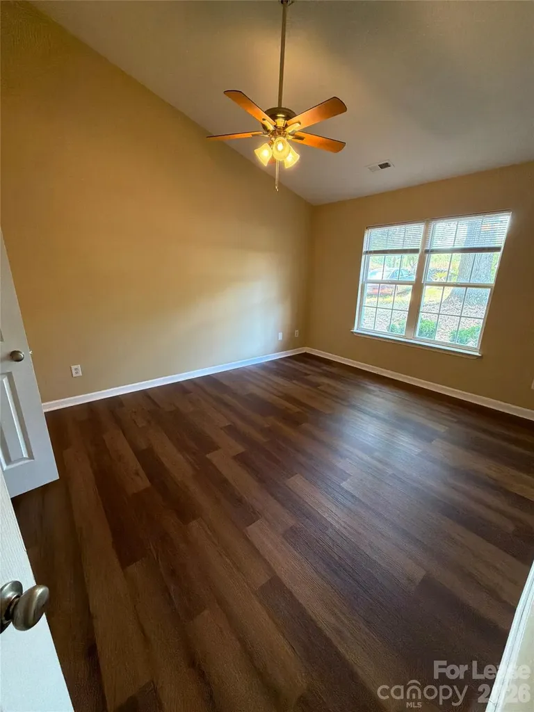 9329 Kendall Drive Charlotte NC 28214