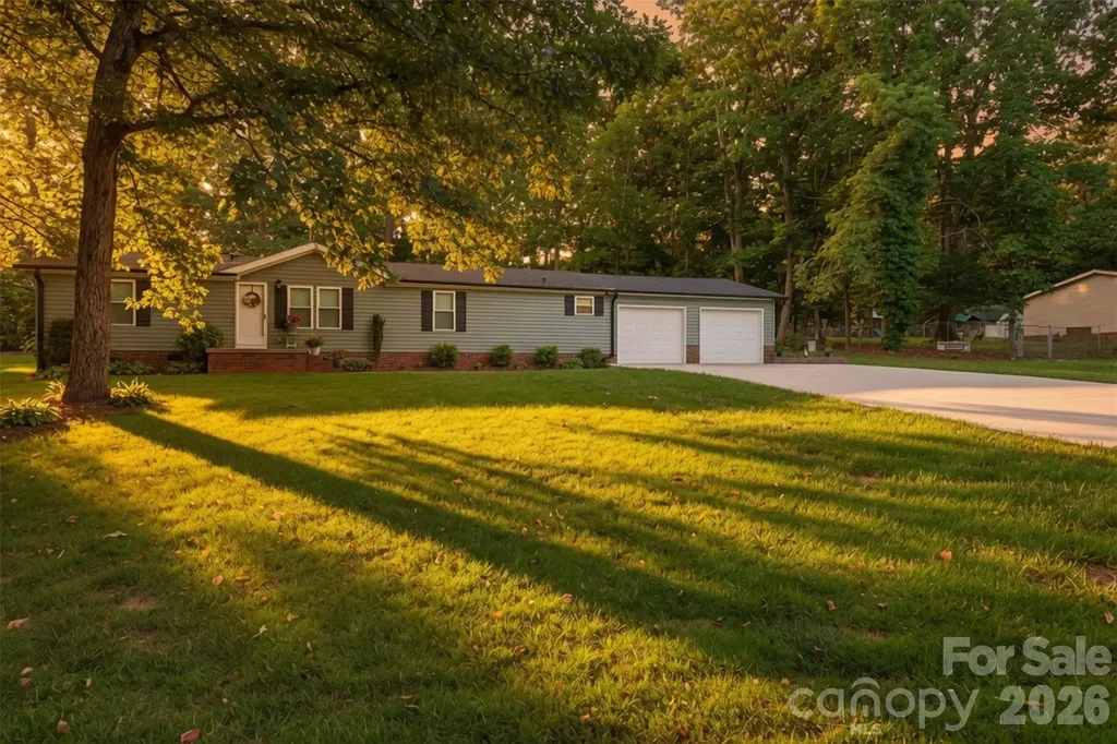 446 Heritage Circle Taylorsville NC 28681