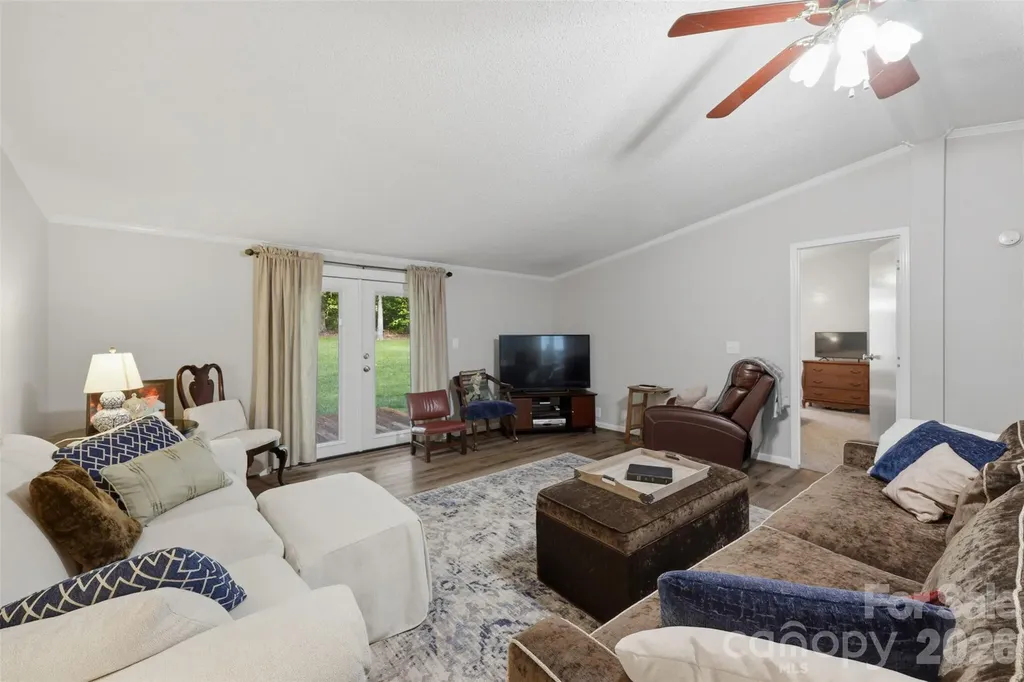 446 Heritage Circle Taylorsville NC 28681