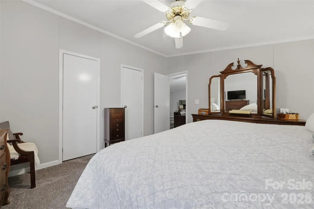 446 Heritage Circle Taylorsville NC 28681