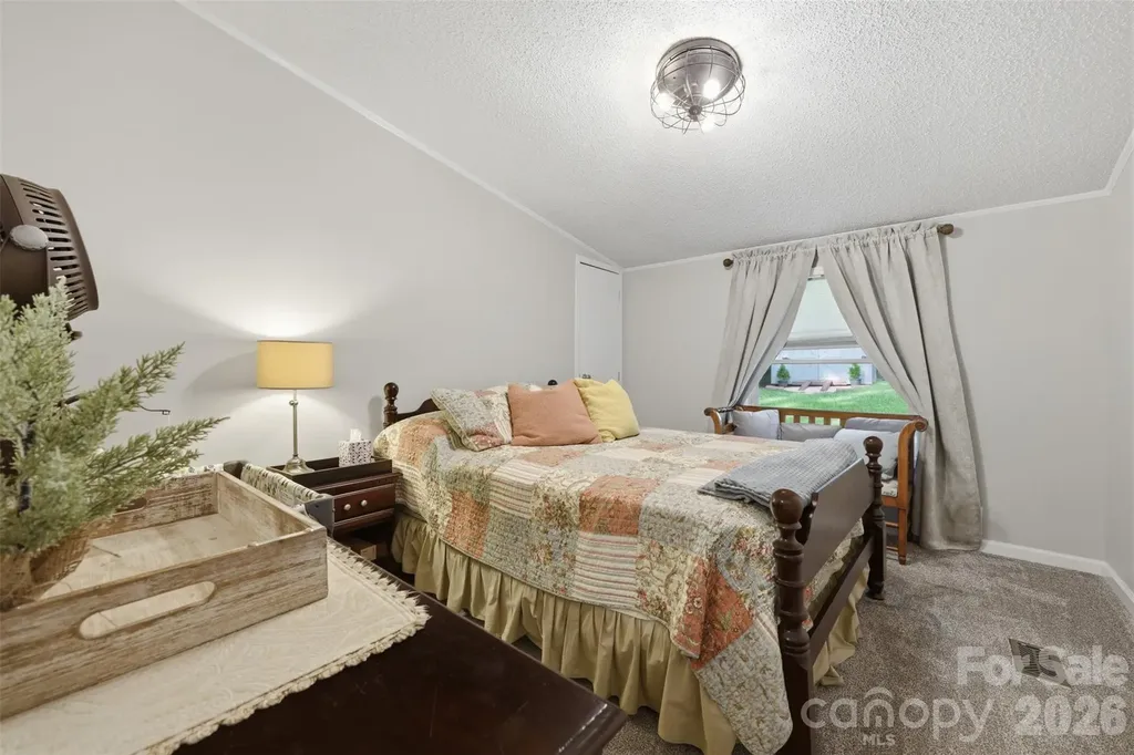 446 Heritage Circle Taylorsville NC 28681