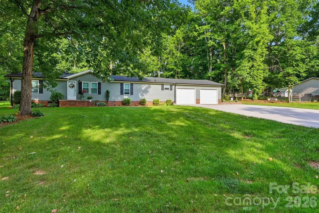 446 Heritage Circle Taylorsville NC 28681