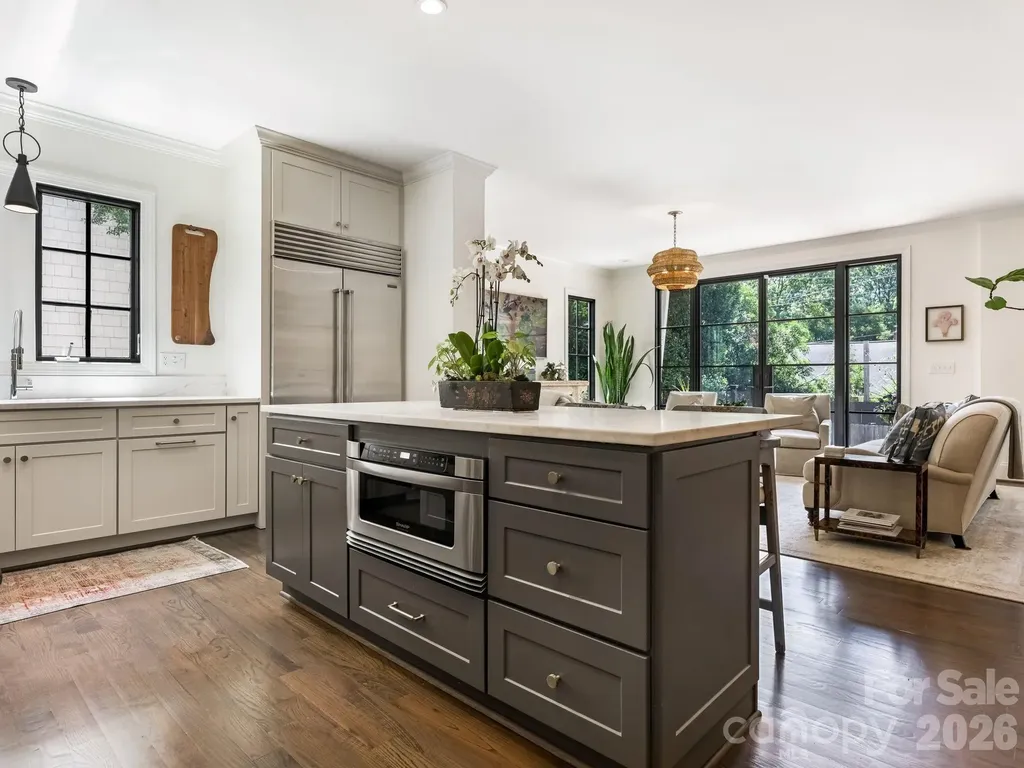 2116 Midwood Place Charlotte NC 28205
