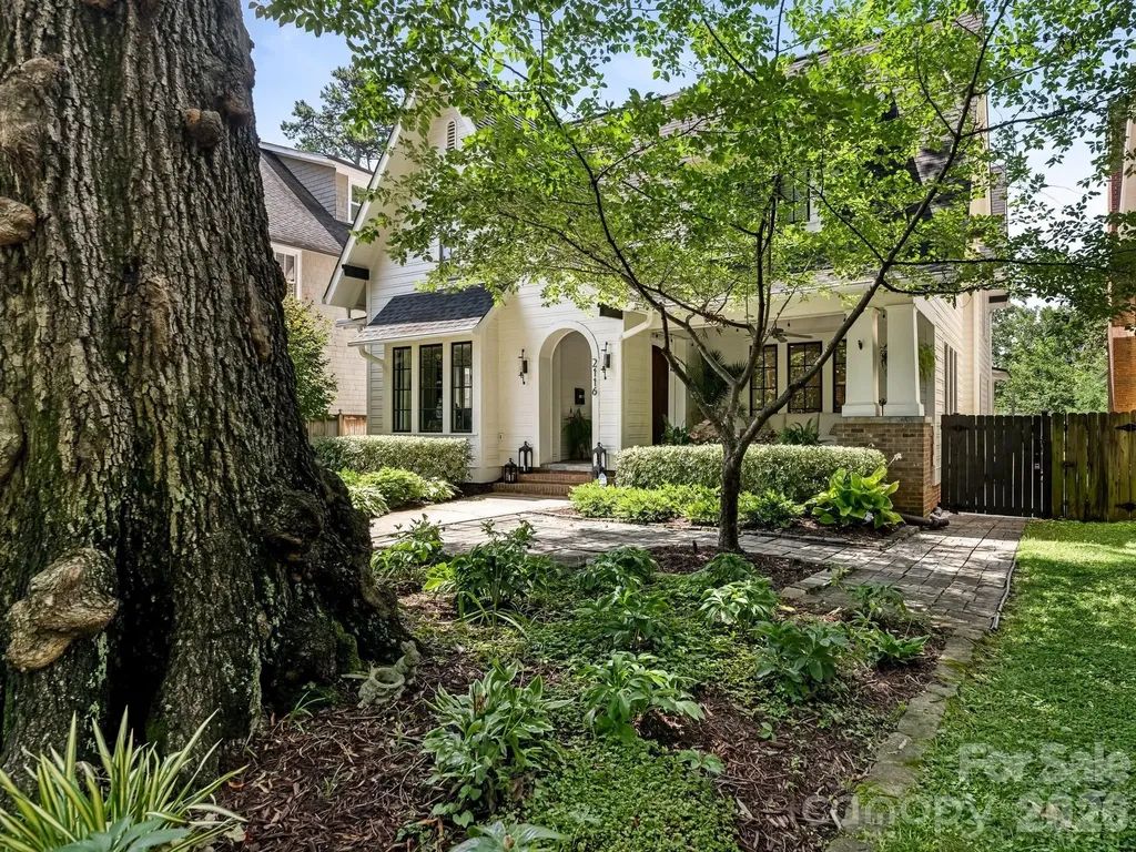 2116 Midwood Place Charlotte NC 28205