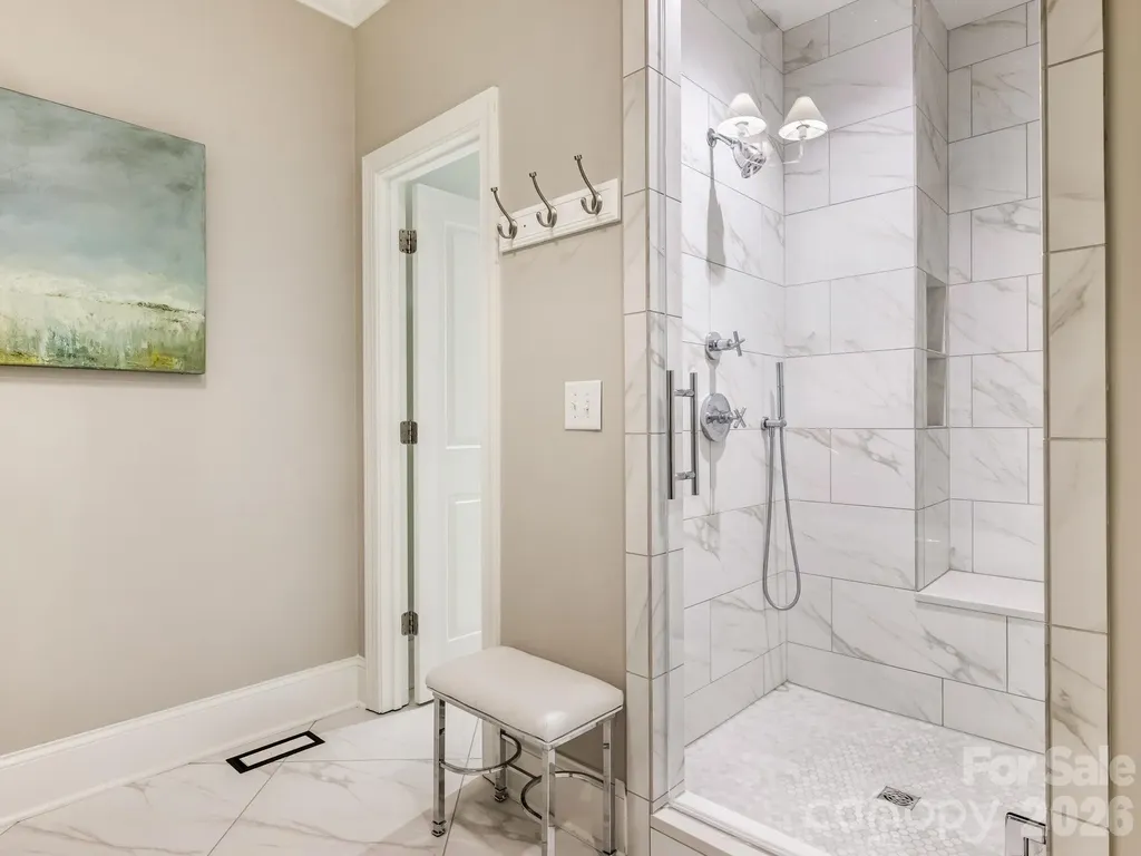 2116 Midwood Place Charlotte NC 28205