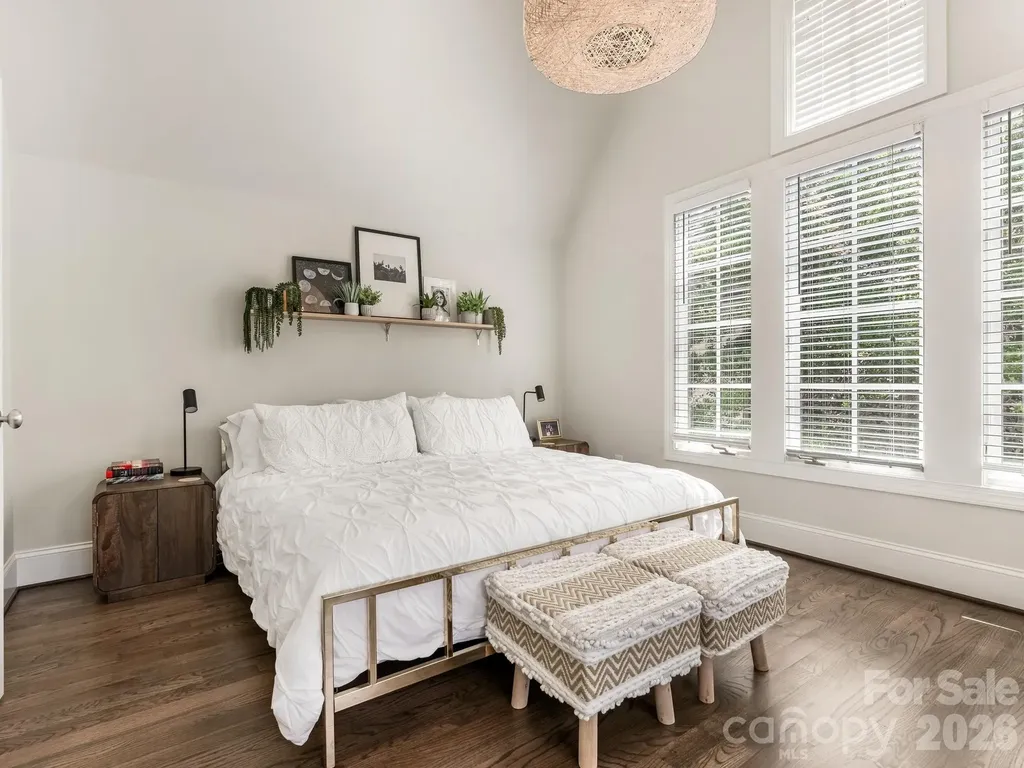 2116 Midwood Place Charlotte NC 28205
