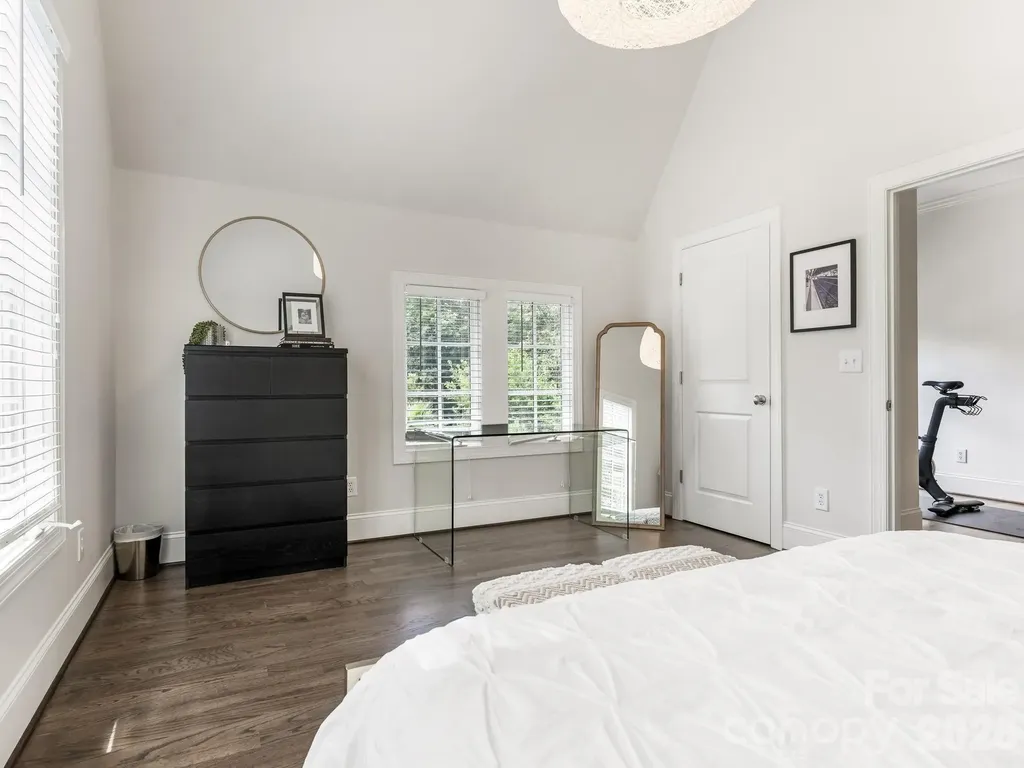 2116 Midwood Place Charlotte NC 28205