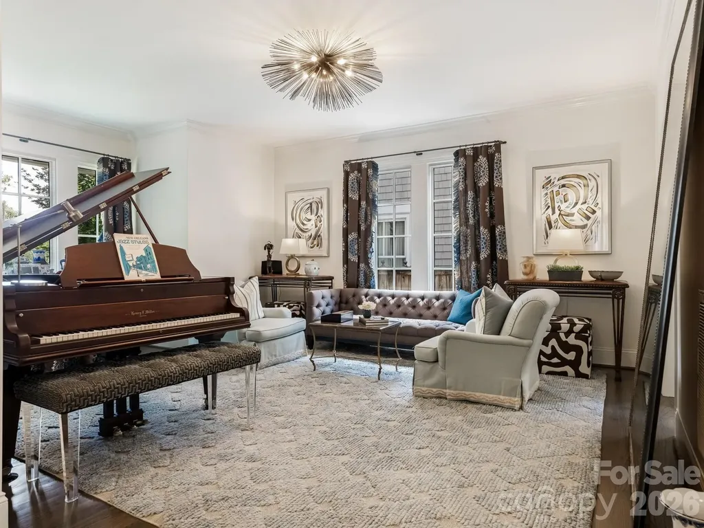 2116 Midwood Place Charlotte NC 28205