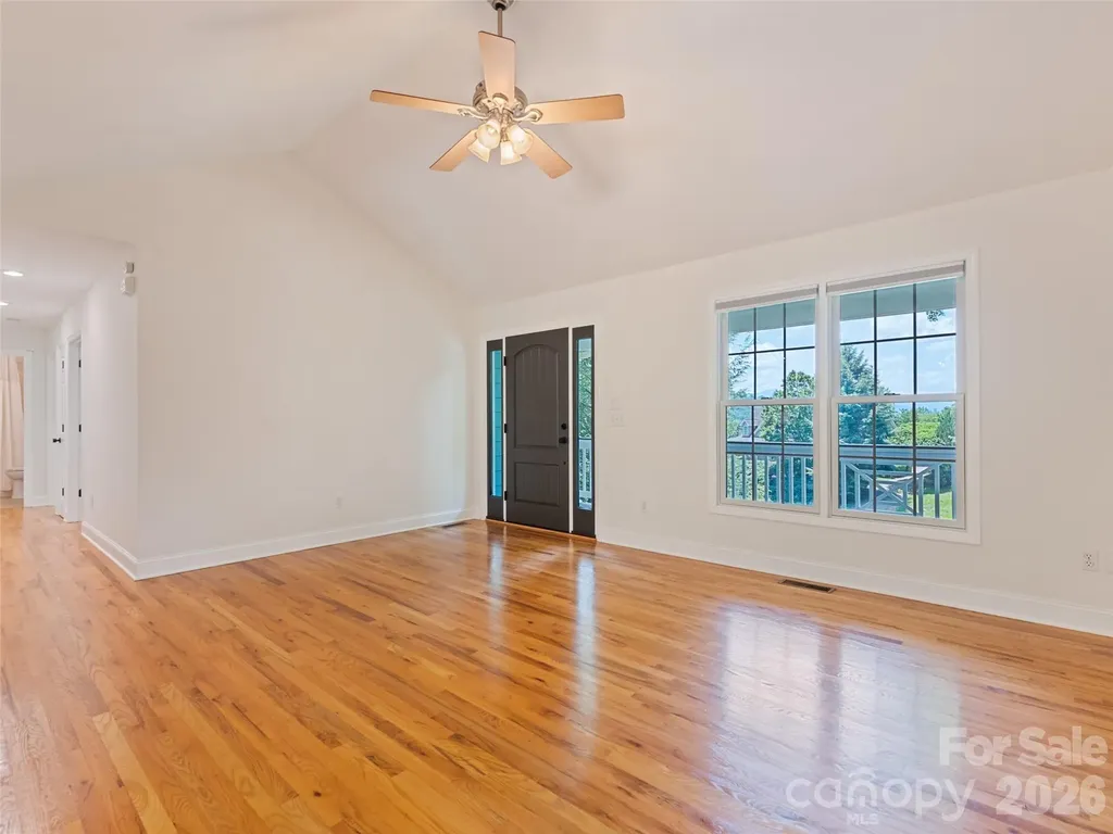 4 Leisure Wood Drive Canton NC 28716