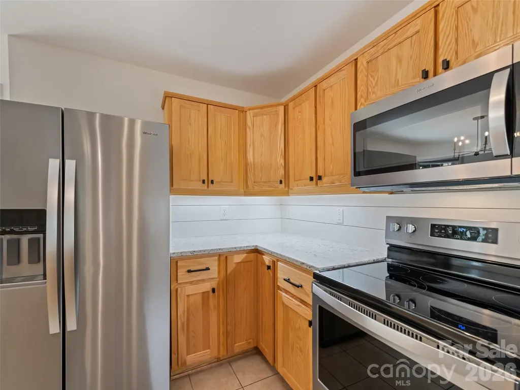 4 Leisure Wood Drive Canton NC 28716