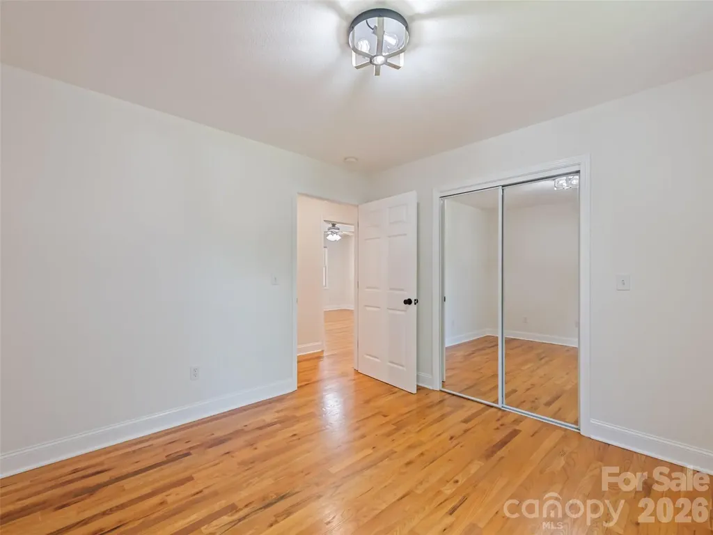 4 Leisure Wood Drive Canton NC 28716