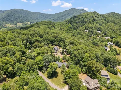 4 Leisure Wood Drive Canton NC 28716