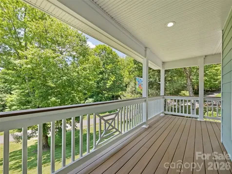 4 Leisure Wood Drive Canton NC 28716