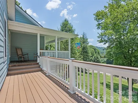 4 Leisure Wood Drive Canton NC 28716
