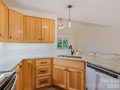 4 Leisure Wood Drive Canton NC 28716