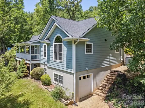 4 Leisure Wood Drive Canton NC 28716