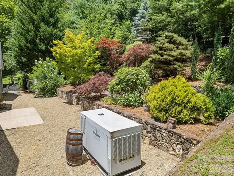 4 Leisure Wood Drive Canton NC 28716