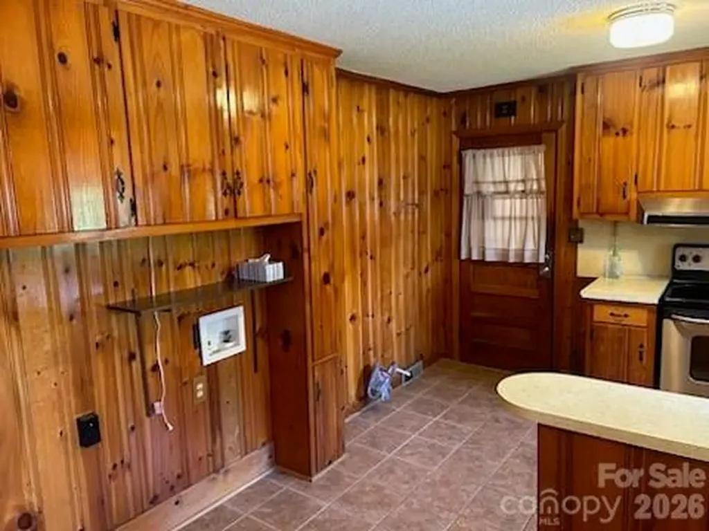 1164 Leigh Circle Charlotte NC 28216