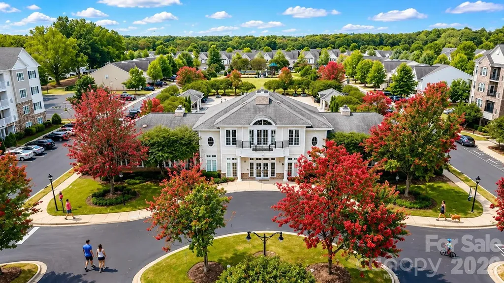 4752 Mount Royal Lane Charlotte NC 28210