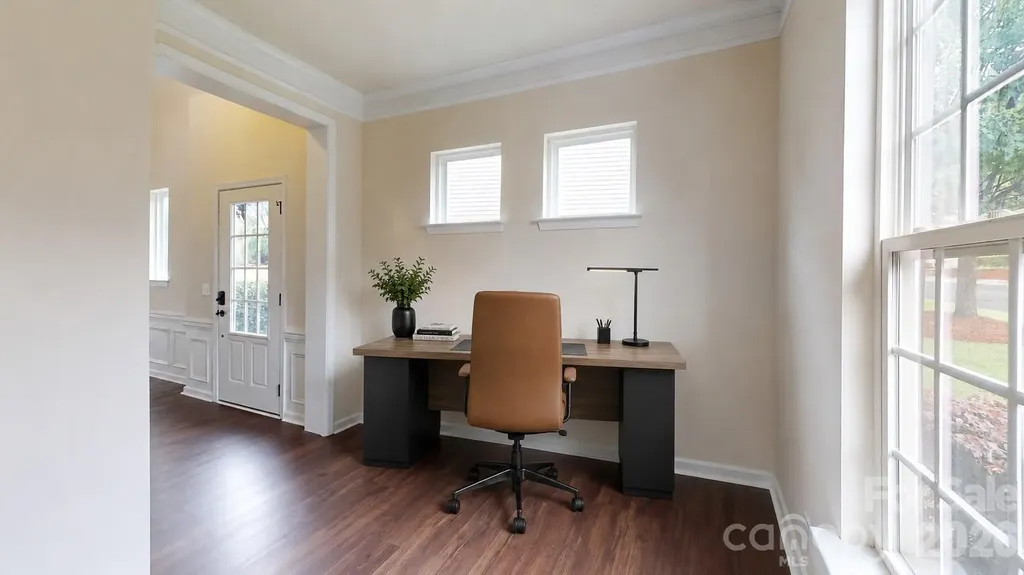 4752 Mount Royal Lane Charlotte NC 28210