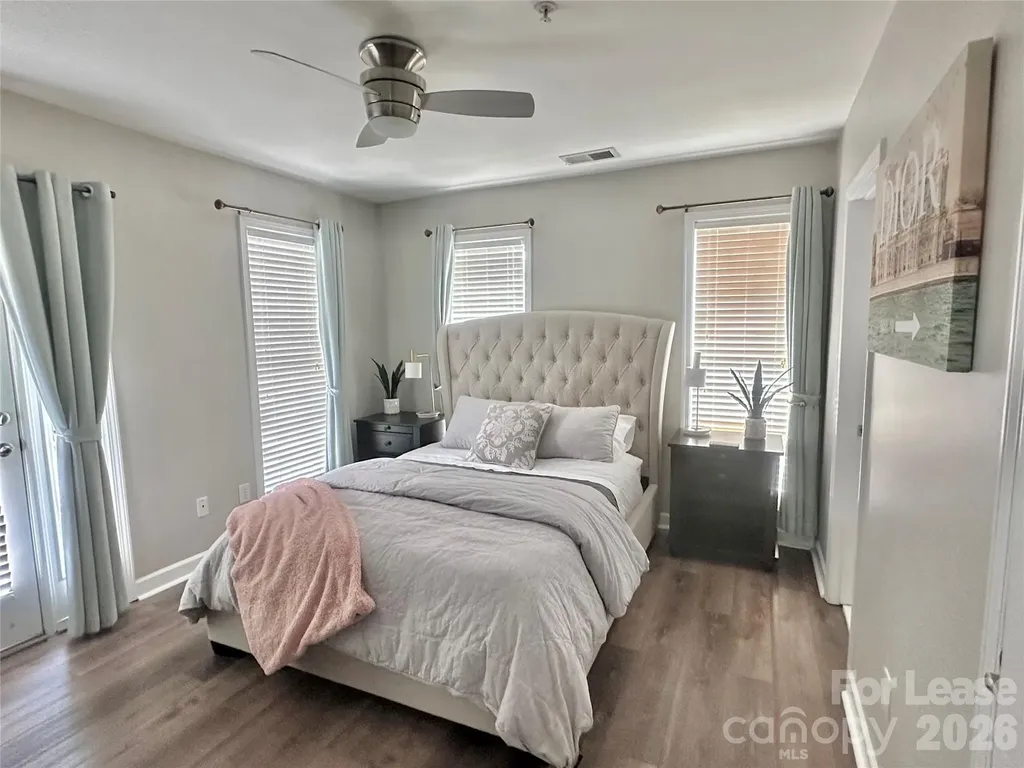 2104 Ayrsley Town Boulevard Charlotte NC 28273