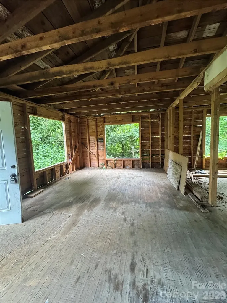 2874 Huffman Road Lenoir NC 28645