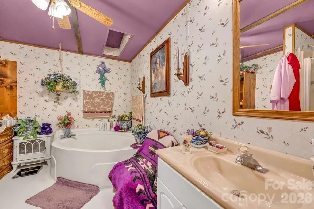 488 Wards Branch Road Sugar Grove NC 28679