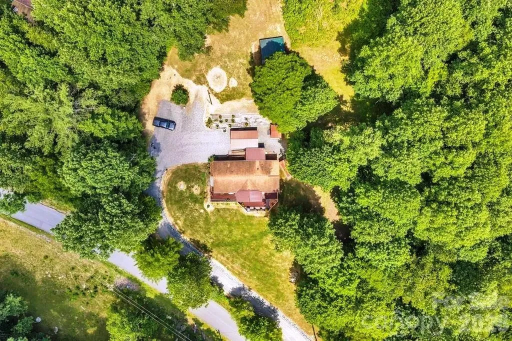 488 Wards Branch Road Sugar Grove NC 28679