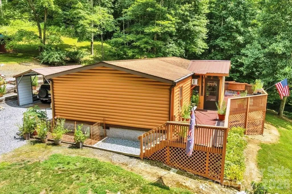 488 Wards Branch Road Sugar Grove NC 28679