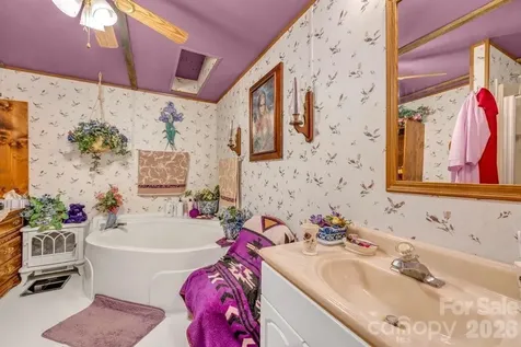 488 Wards Branch Road Sugar Grove NC 28679